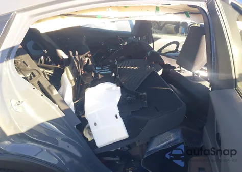 2024 Toyota Prius Le Awd-E из США, поврежденный, VIN JTDADABU4R3011464